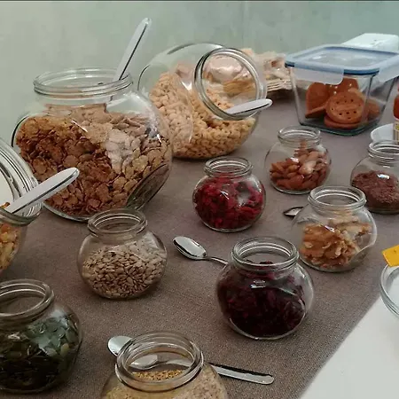 Alojamento de Acomodação e Pequeno-almoço Prati Di Maja Miglianico