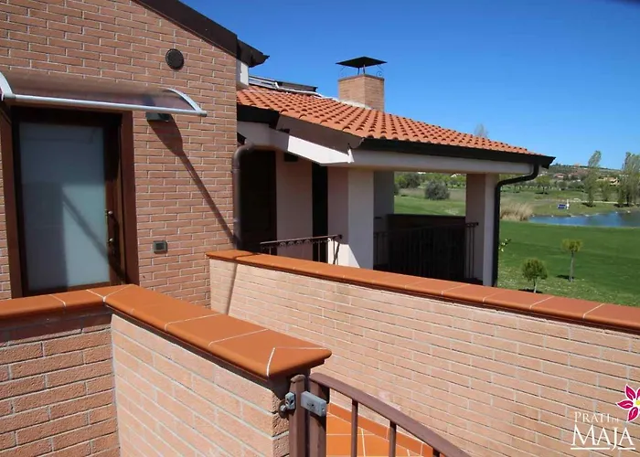 Prati Di Maja Bed & Breakfast 3*