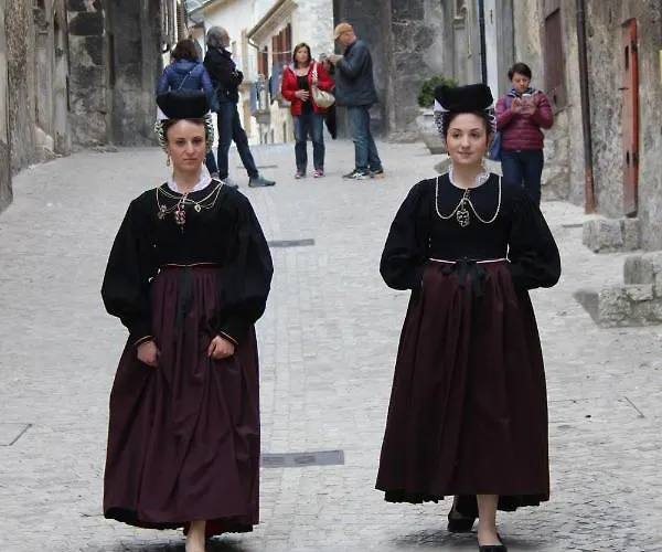 Prati Di Maja فندق مبيت وإفطار Miglianico